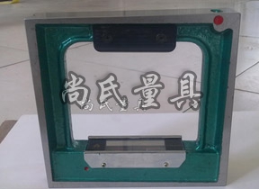 框式水平仪